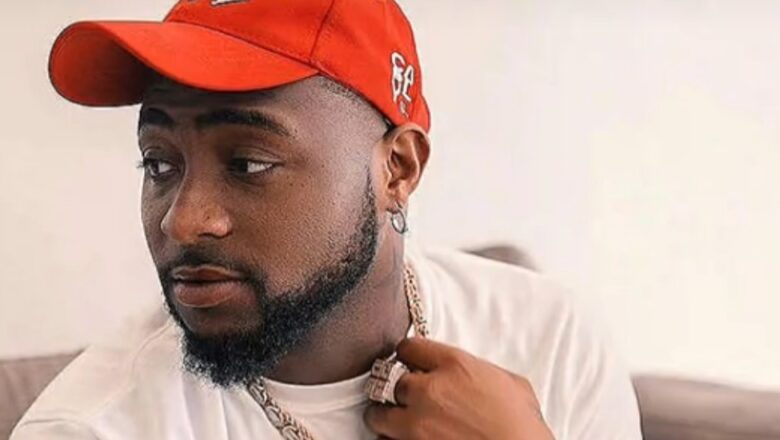 Kalli Bidiyo: A gidana kowa abinci kala daya yake ci, Tun daga Megadi, Direba har ni duk kalar abincin dana ci shi zasu ci>>Inji Shahararren Mawakin, Davido