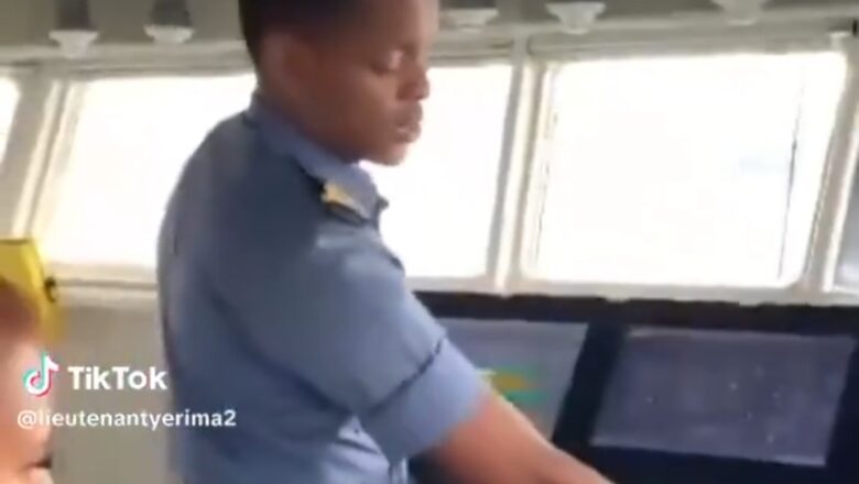 Kalli Bidiyon sojan Ruwa, AM. Yerima akan Jirgin ruwa yana bakin aiki