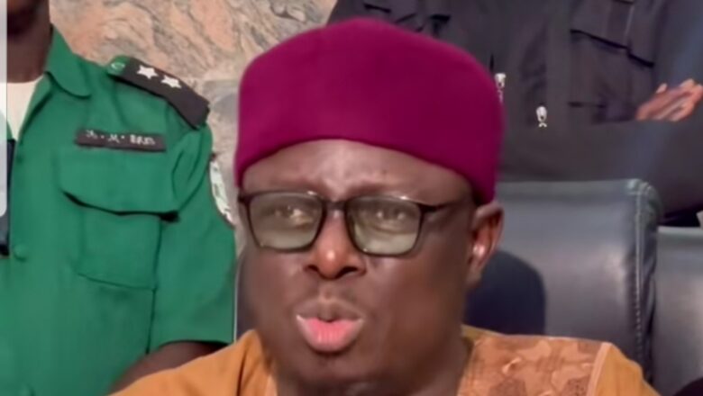 Kalli Bidiyon: Malam Aminu Ibrahim Daurawa ya jaddada Fatawarsa ta cewa akwai inda aka yadda mace ta yi shugabanci duk da Sùkàr da ake masa