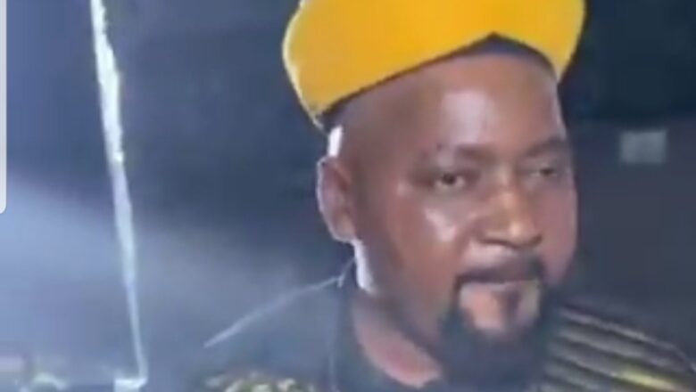 Anya wannan malamin gaskiyane kuwa, Yayi Ikirarin za’a iya tayar da matacce ta hanyar kuran Sunan Annabi(Sallallahu Alaihi Wasallam)