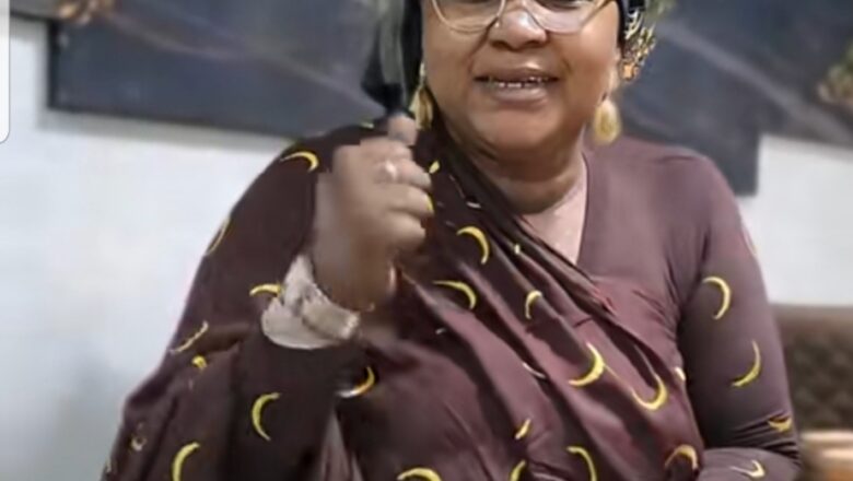 Kalli Bidiyon: Rashida Mai Sa’a ta jawo cece-kuce bayan data kawo wani Kwado wanda tace na matan aure ne da mazansu ke bin mata a waje, tace kwadon yana hana Zarmalulun Namiji tashi