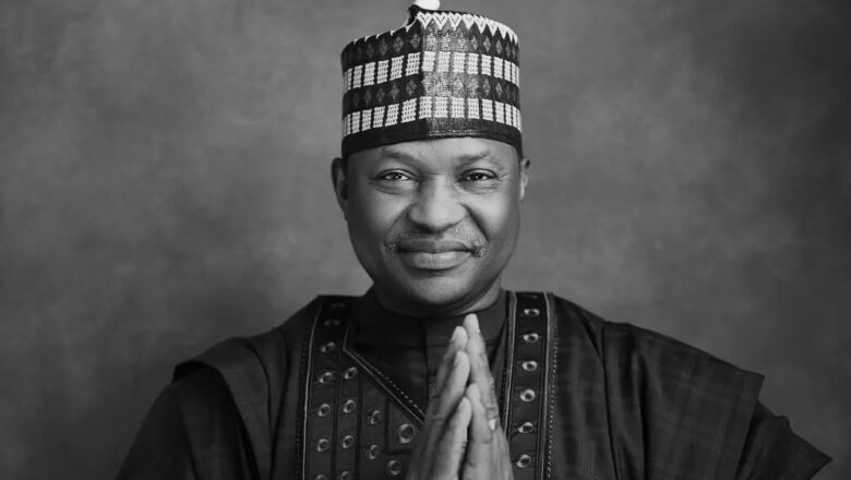 Tsohon babban lauyan Gwamnati Abubakar Malami yace EFCC sun sakeshi bayan yi masa tambayoyi