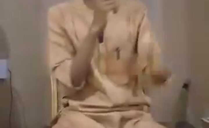 Kalli Bidiyon Yaro dake cewa idan mahaifiyarsa ta Ràsù akan Bidi’a ba zai mata addu’a ba ko gawarta ba zai raka ba da ya jawo cece-kuce