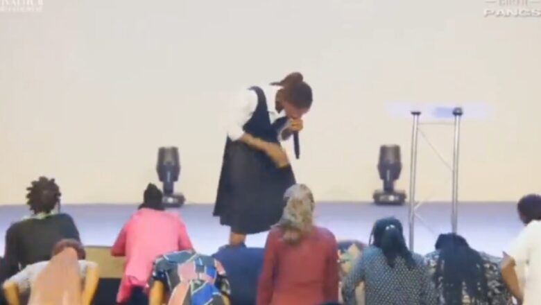 Kalli Bidiyon wani Surkulle da wata fastuwa take yi da ya dauki hankula sosai