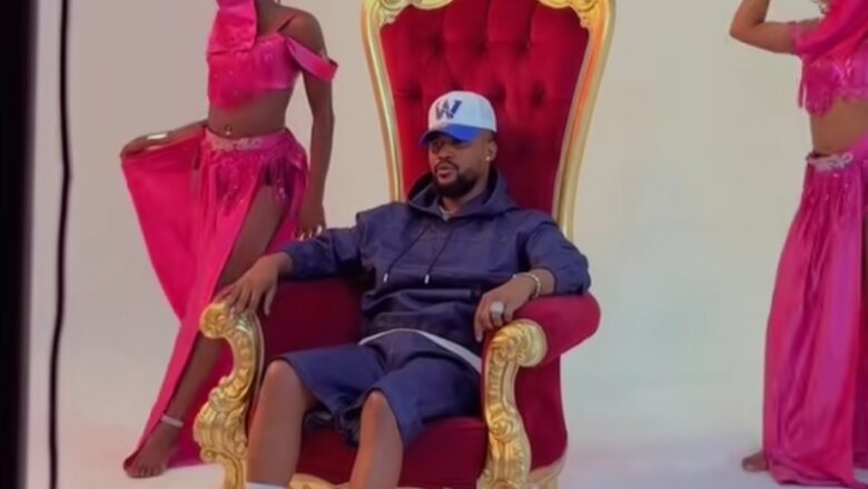 Kalli Bidiyon: Sabuwar Waqar Soja Boya da Rida-Ridan ‘yan mata ta jawo cece-kuce