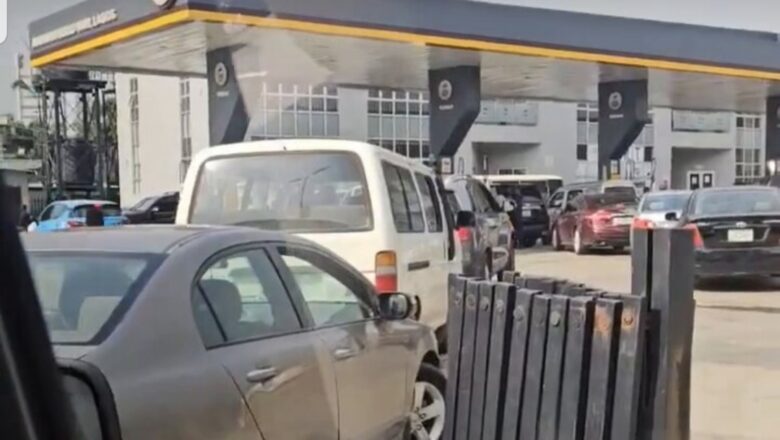 Da Duminsa: Dangote ta hannun gidan man fetur din MRS ya rage farashin man fetur zuwa Naira 739 a Legas kadai