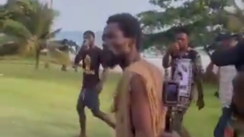 Kalli Bidiyon: A yayin da ya rage saura kwanaki 2 a tashi Duniya kamar yanda faston kasar Ghana yace, Mabiyansa da suka yadda dashi sun sayar da kadarorinsu sun koma wajansa da zama