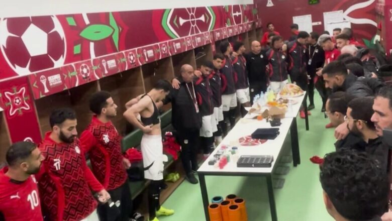 Gwanin Burgewa, Kalli Bidiyon yanda ‘yan kwallon kasar Egypt suka karanta Fatiha da Suratul Ikhlas sau 3 dan neman nasara kamin wasansu da Zimbabwe