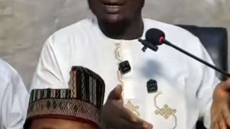 Kalli Bidiyon: Duk matsayinka sai Annabi(Sallallahu Alaihi Wasallam) ya sa maka hannu zaka kai labari a ranar Qiyama>>Malam ya mayarwa da Dr. Hussain Kano Raddi