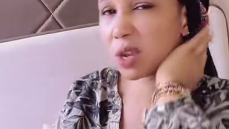 Ganin wannan Bidiyon na Tauraruwar fina-finan Hausa Jamila Nagudu ya dauki hankula sosai inda da yawa ke cewa bai kamata ba