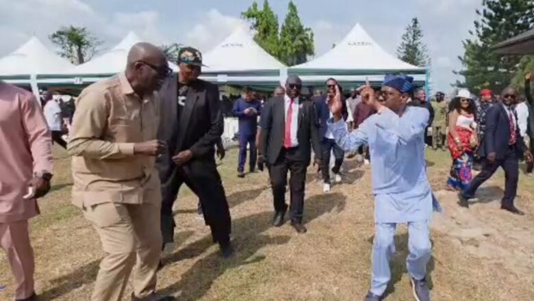 Kalli Bidiyon wata kalar rawa da Ministan Abuja Nyesom Wike yayi data dauki hankula