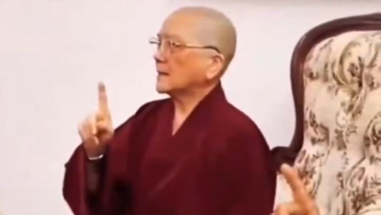 Kalli Bidiyon: Babban Malamin Buddah dan shekaru 86 ya karbi Kalmar Shahada