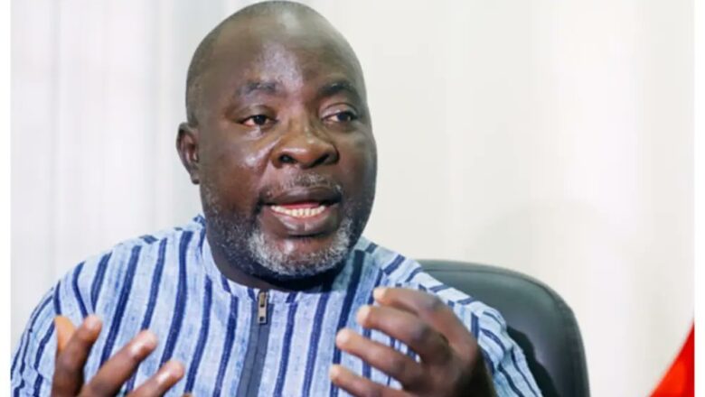 Me magana da yawun jam’iyyar PDP, Kola Ologbondia ya fice daga jam’iyyar