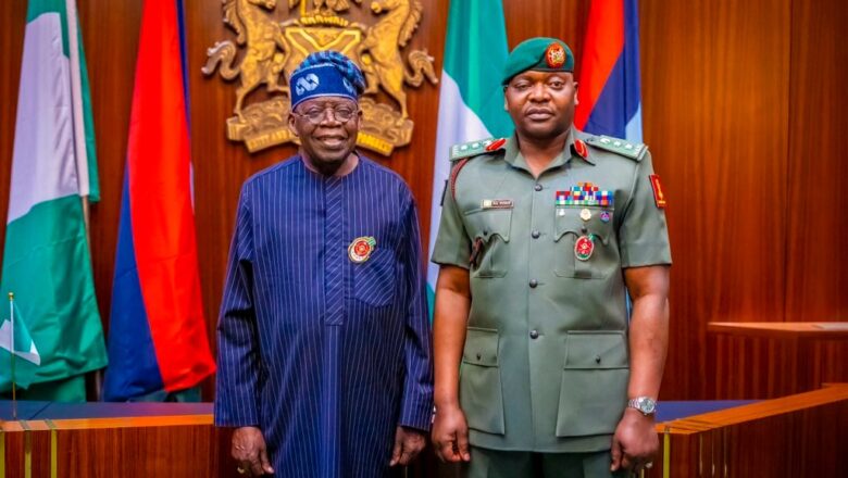 Bayanan Sirri da suka fito na karawa Dogarin shugaba Tinubu Mukami sun jawo cece-kuce sosai