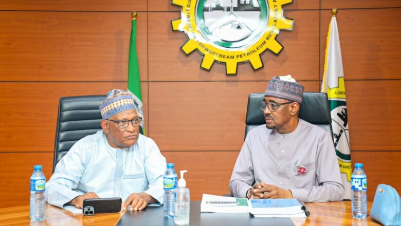 Saidu Mohammed ya karbi shugabancin hukumar NMDPRA daga hannun Farouk Ahmed