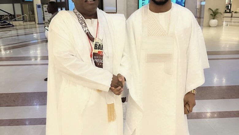 Ministan Ayyuka, Dave Umahi ya jawo cece-kuce bayan da ya tsayar da dansa takarar Shugaban karamar hukuma