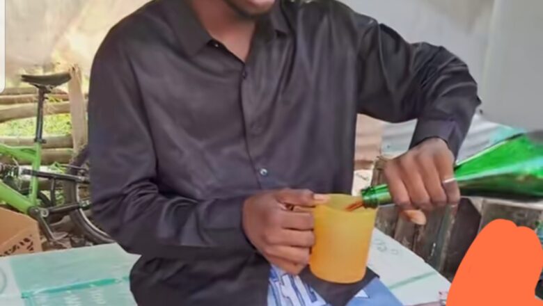 Kalli Bidiyon: Matashi wanda yayi ikirarin shi dan dariqa ne ya dauki hankula bayan da aka ganshi yana shan Qiya