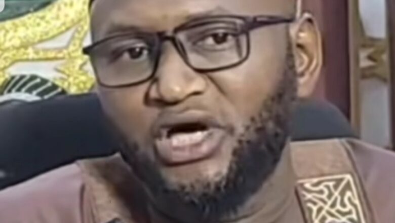 Kalli Bidiyon: Kudi ne Biliyan 1 aka baiwa Sheikh Khalifa Sani Zaria akan ayi Tsàfy dan Jhuyin mulkin da aka shirya yiwa shugaba Tinubu yayi nasara,Shiyasa aka kamashi>>Inji Sheikh Lawal Triumph