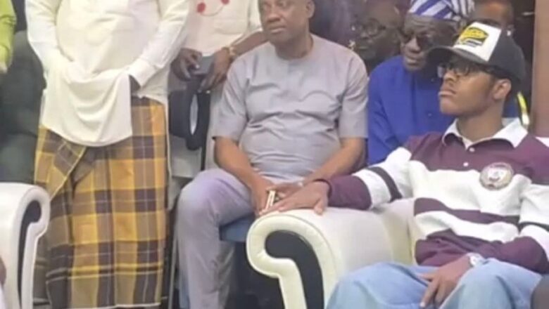 Kalli Hoto: Ganin dan gidan Wike akan Kujera me Laushi amma shugaban jam’iyyar APC na jihar Rivers akan kujerar Roba ya dauki hankula