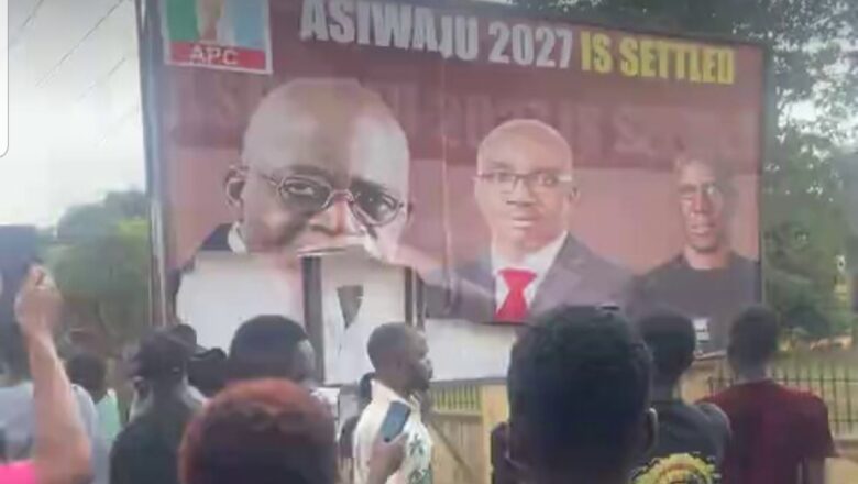 Kalli Bidiyon Abinda matasa a jihar Edo sukawa fastar yakin neman zaben shugaba Tinubu