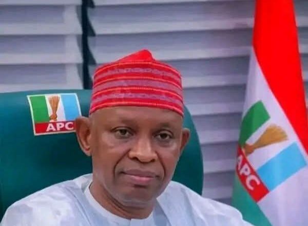 YANZU-YANZU: An Baza Jami’an Tsaro A Fadar Gwamnatin Kano, Biyo Bayan Rade-Radin Shirin Komawar Gwamna Abba Da Mukarrabansa Jam’iyyar APC A Yau Litinin