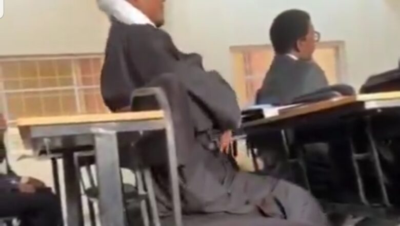 Kalli Bidiyon: Yanda Sarkin Kano, Muhammad Sanusi II ya fara zuwa aji a jami’ar Northwest University, Kano bayan da suka bashi Admission na karatun Shari’ar Musulunci