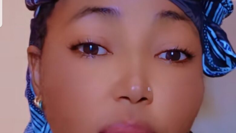 Kalli Bidiyon: Yawancin Mu Zawarawa ba mutanen Arziki bane, abinda muka saba dashi a gidan Mijin mu bama iya hakura idan auren mu ya mutu sai mun yi>>Inji Wannan Bazawarar