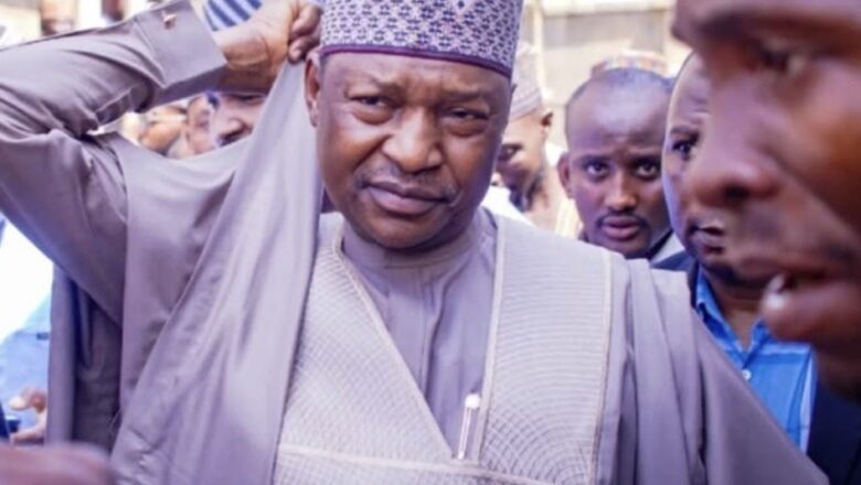 Wani bayerabe yace kamata yayi a yi amfani da Dokar Musulunci wajan yankewa Abubakar Malami Hukunci
