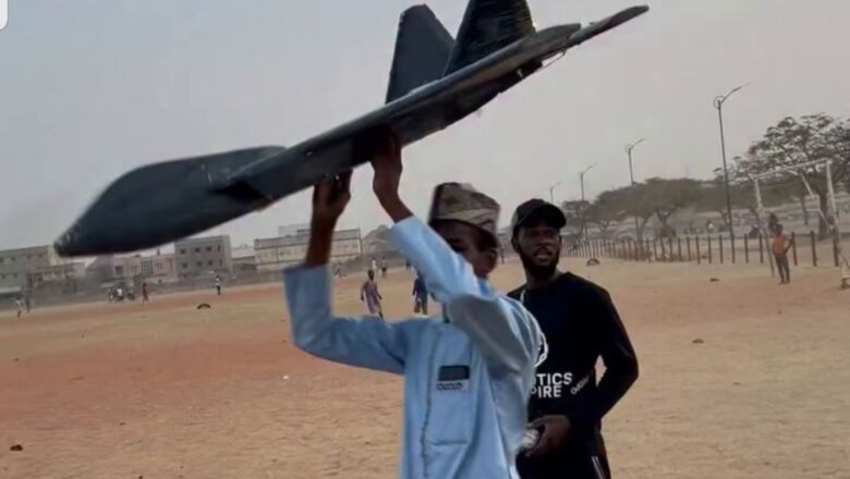 Gwanin Birgewa: Kalli Yanda wani dan Kano, Adnan Musa Ibrahim ya kera jirgin sama marar matuki