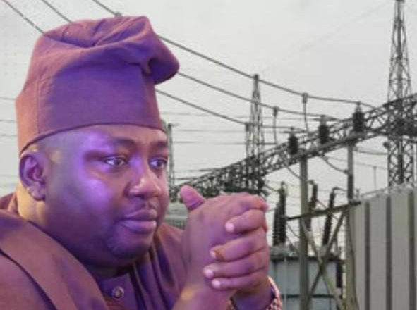 Ku yi hakuri da rashin wutar da kuke fama da ita, zamu gyara>>Ministan wutar Lantarki ya baiwa ‘yan Najeriya hakuri