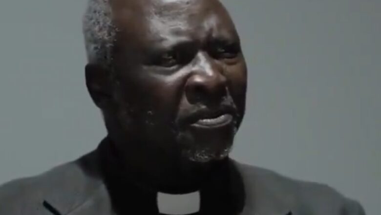 Kalli Bidiyon: Ni fa tsohon dan fashi da makami ne, Amma Jesus ya zo da mala’iku 7 tare dashi, yace ya yafe min Zunubaina sannan ya shiryeni>>Inji Rev. Ezekiel  Dachomo