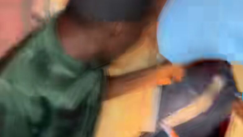 Kalli Bidiyon yanda HISBAH ta kama wani mutum a gidan Qaruwa yana tsaka da abinda bai dace ba