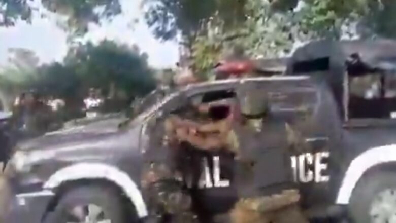 Ikon Allah: Kalli Bidiyon yanda Sojojin dake cikin tawagar yiwa shugaban kasa, Bola Ahmad Tinubu suka kaure da fada suna dukan Juna