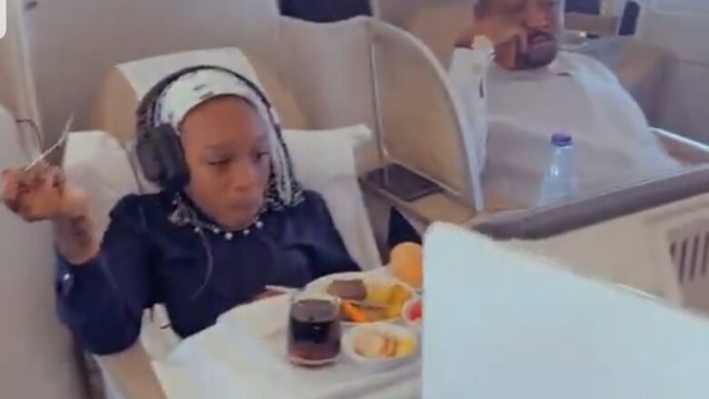 Kalli Bidiyon: Wani dan Arewa da ya dauki hankula sosai bayan da ya dau shatar jirgin sama suka tafi shakatawa shi da iyalinsa