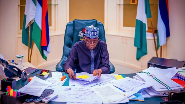 Da Duminsa: Shugaba Tinubu ya sauke Ministan Kudi da Ministan gidaje