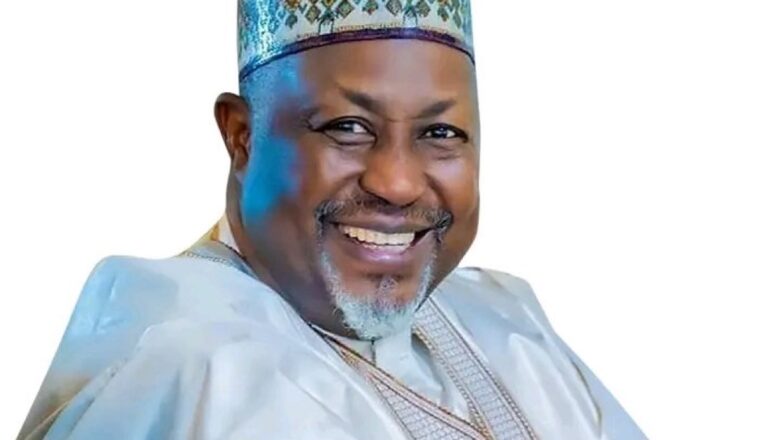 Babban yaron tsohon Ministan tsaro, Abubakar Badaru ya fice daga jam’iyyar APC