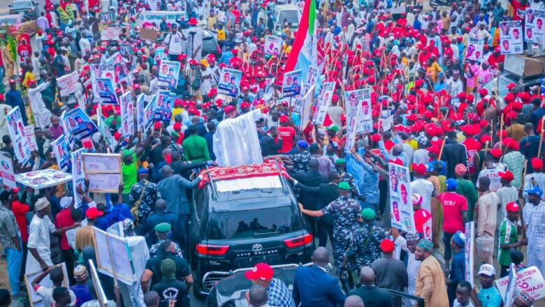 Kalli Hotun da Bidiyon: Irin kyakkyawar tarbar da Gwamna Abba ya samu a Kano bayan dawowa daga babban taron APC na kasa