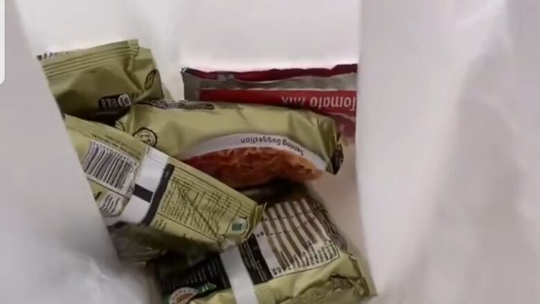 Kalli Bidiyon Indomie 2 da Tumatur din Leda da ake rabawa masu zabe a jihar Ekiti