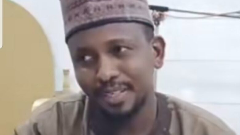 Kalli Bidiyon: Baffa Hotoro ya mayarwa da Sheikh Guruntum Martani me zafi kan zargin yace za’a iya rantsewa da Annabi(Sallallahu Alaihi Wasallam)
