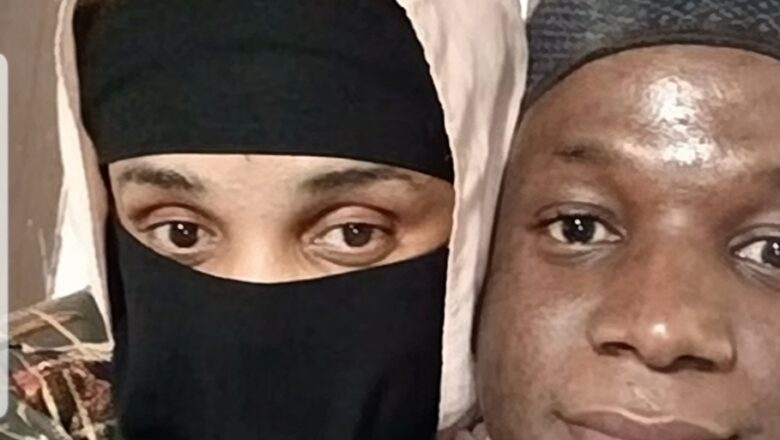Kalli Bidiyon: Tauraron Tiktok, Farouk Abuja ya bayyana cewa Budurwarsa da aka baiwa wani zai aureta ta yi mai kyss na mintuna 5