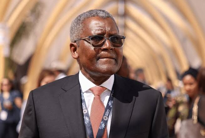 Turawa sun ce wai dala Biliyan $38 na mallaka to ko Matatar man fetur dina kadai ta zarta dala Biliyan $40 kuma ina da kamfanoni da sauran kadarori da basu sakasu a lissafi ba>>Inji Dangote