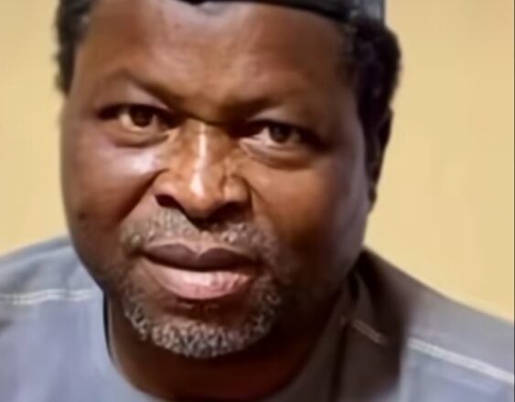 Kalli Bidiyon: Bayan Ficewar Rabiu Rikadawa daga tafiyar Rarara, Yaron Rarara, Usman A. Adam ya bayyana cewa rashin gaskiyar da Baba Dan Audu ke yi ne a fim yake son yi musu shiyasa aka samu matsala dashi