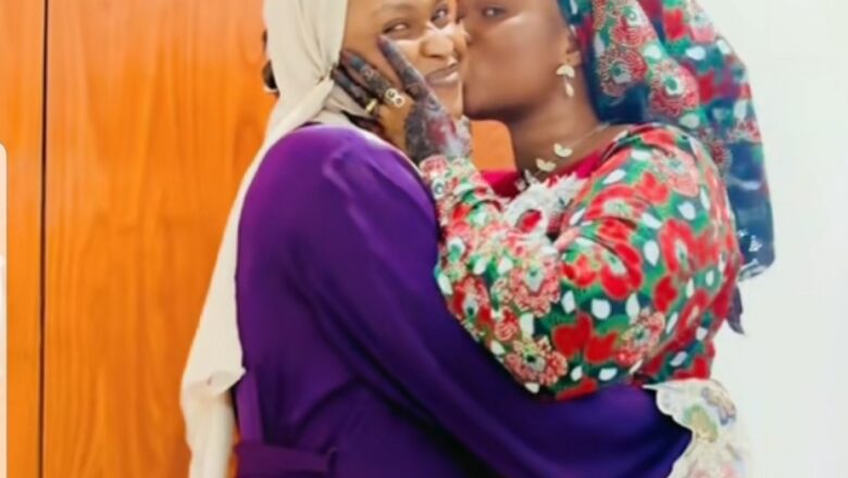 Kalli Bidiyon: Yanda wasu mata daga Arewa ke Sumhbatar Juna da Rungume-Rungume ya jawo musu cece-kuce