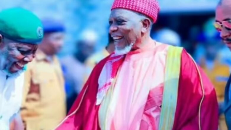 Cewa wai sai an kawo takardar dake tabbatar da mutum bashi da cutar Kanjamau kamin a daura aure a masallaci wata sabuwar yaudarace kawai>>Inji Sheikh Sani Yahya Jingir