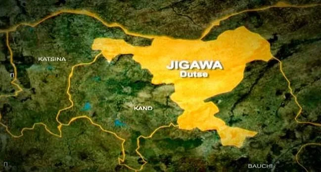 Wata Sabuwa: Dattiji me shekaru 60 ya rigamu gidan gaskiya a dakin Otal tare da matashiya me shekaru 20 a jihar Jigawa
