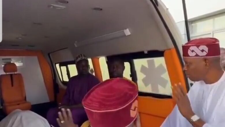 Kalli Bidiyon: Halacci Iya Halacci Gwamna Abba Kabir na shan Yabo saboda zuwa kan gawar Kosan Waka
