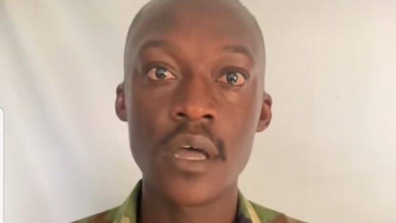 Kalli Bidiyon: An kama wannan sojan saboda rokon kudi a kafafen sadarwa