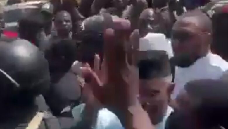 Kalli Bidiyon: Yawan jami’an tsaron da aka ga sun kai Tsohon Gwamnan Kaduna, Malam Nasiru Ahmad El-Rufai kotu ta baiwa mutane mamaki
