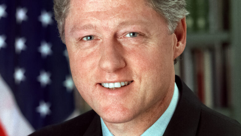 Bana jin dadin irin abinda akewa Musulmai a Duniya>>Inji Tsohon Shugabab Amirka Bill Clinton